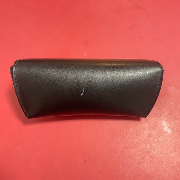 Ray-Ban Black Sunglasses Case - Picture 2 of 3